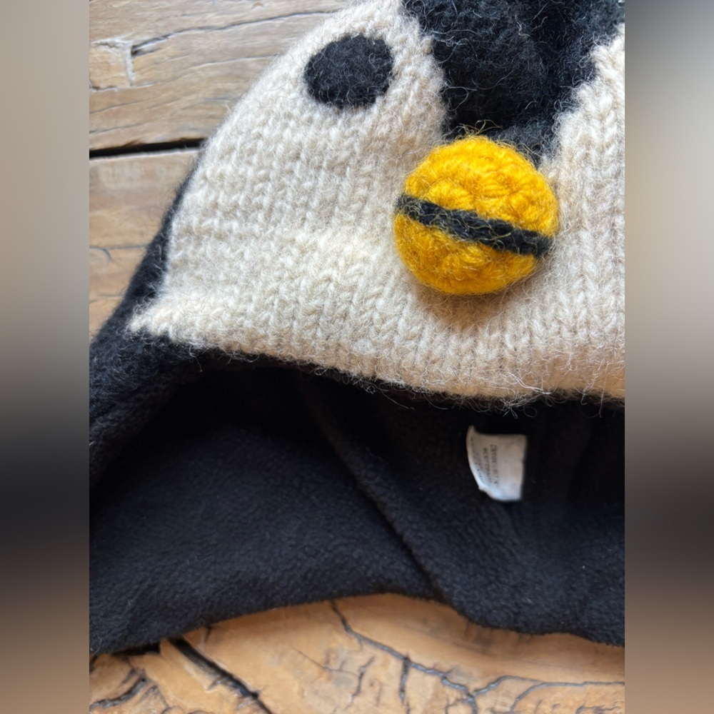 Wool Penguin Hat Fleece Lined Made In Nepal Chunky Knit - Picture 6 of 7